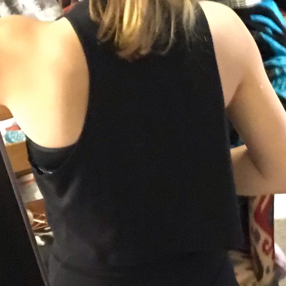 Adidas Tank - Picture 7 of 7